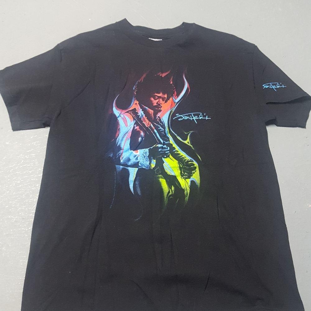 Jimi Hendrix Tee Shirt.